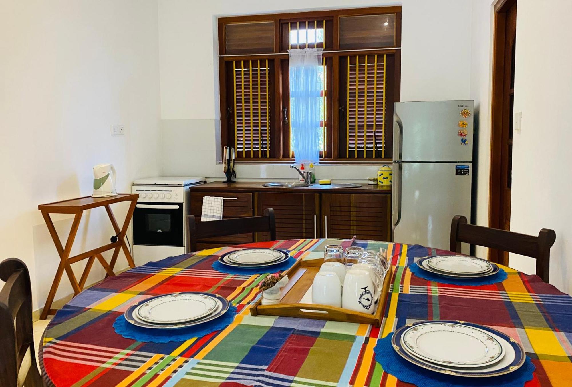 Sagarika Beach Hotel Moragalla Bagian luar foto
